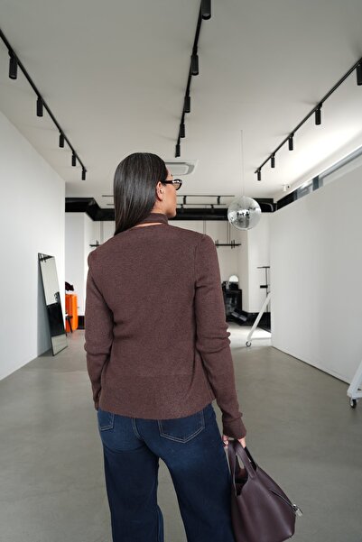 Özge Özgenç Self-Made Turtleneck Body Detailed Knitwear Cardigan