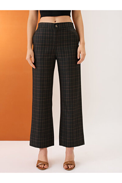 Globus By Styli Black Plaid Checks Straight Fit Trousers