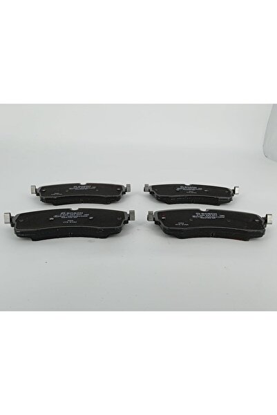 Generic طقم تيل فرامل الفرجار لسيارة رينج روفر 2.0 لتر - LR162044