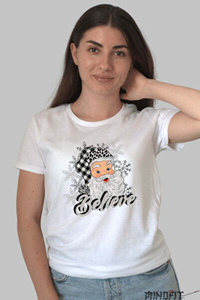 GILDAN Santa Claus Believe Retro Women's Christmas T-Shirt