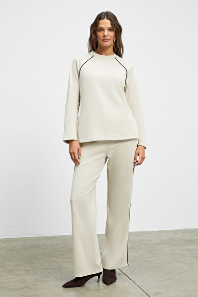 ETHIQUET Elsbeth Women's Crew Neck Slit Raglan Sleeves Oversized Elastic Waist Tube Leg Beige Top and Bottom Set