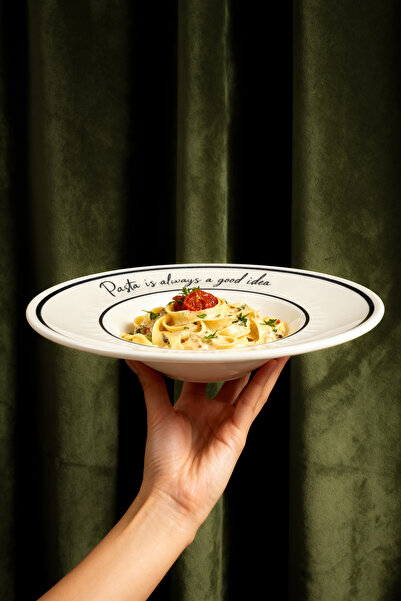 Fecra Tavola Porcelain Pasta Plate