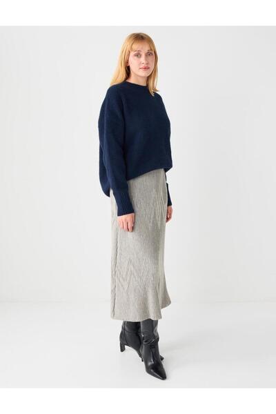 Jimmy Key Beige Regular Waist Pleated Soft Textured Knitted Midi Skirt