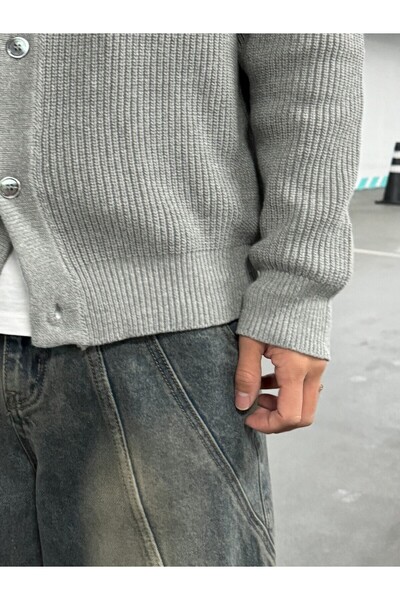 Tarz Cool Button Detailed Regular Fit Cardigan