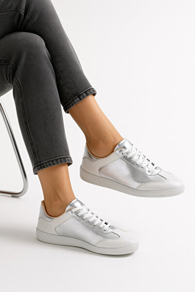 Beyond Women's Metallic Gray Xalda Lace-Up Leather Sneaker Byndamd001