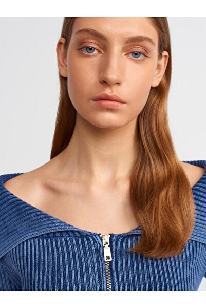 Dilvin 60206 Faded Effect Sleeve Slit Detail Zippered Cardigan