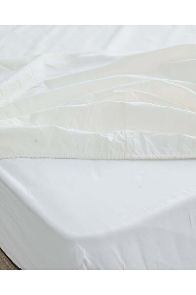 REDTAG White Fitted Sheet (King Size)