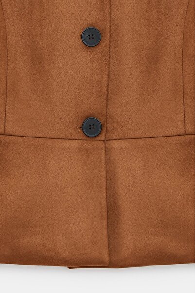 Saade Women's Regular Fit Crew Neck Buttoned Suede Jacket