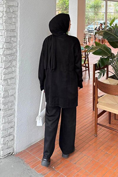 lamelif Σετ πλεκτό με λεπτομέρεια δαντέλας σε μαύρο χρώμα