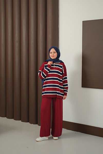 LOCCO Women's Stripe Button Detail Suit Burgundy