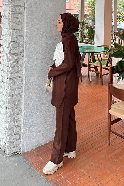 lamelif Комплект от плетени дрехи с флорални аксесоари в цвят горчив кафяв