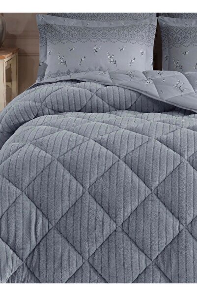 Bikaya Home Striped Jacquard Double Bedding Set - Wellsoft Quilt - Fitted Sheet - 2 Pillowcases