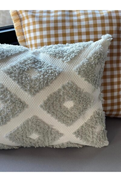 Lucien Home Tasseled Diamond Pattern Throw Pillow Cover Single (35*45)