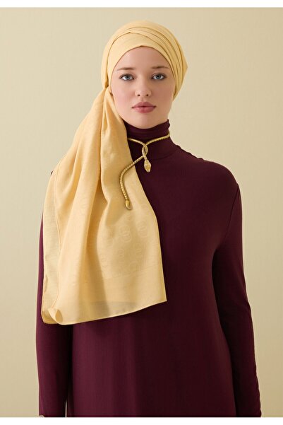 Imannoor Chain Pattern Jacquard Plain Dyed Shawl