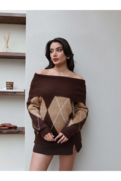 ESRAHELVACI Madonna Collar Baklava Pattern Sweater