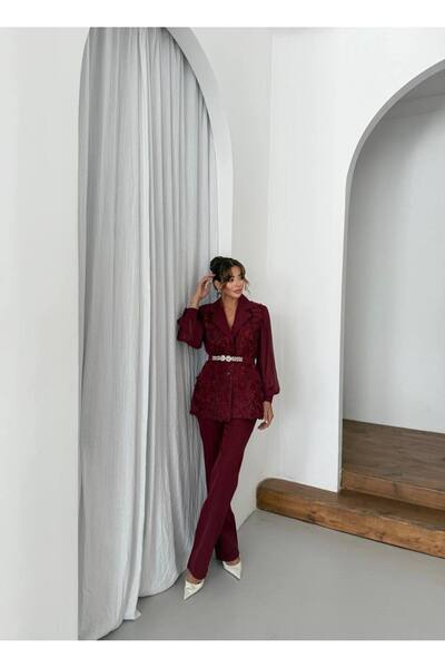 Siseniorita Women's 2-Piece Suit Embroidered Jacket with Chiffon Sleeves and Elegant Long Pants