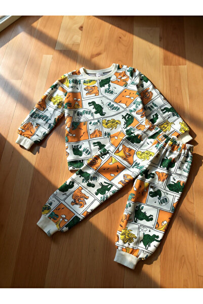 Butik Çocuk pijama takımı dinazor baskılı