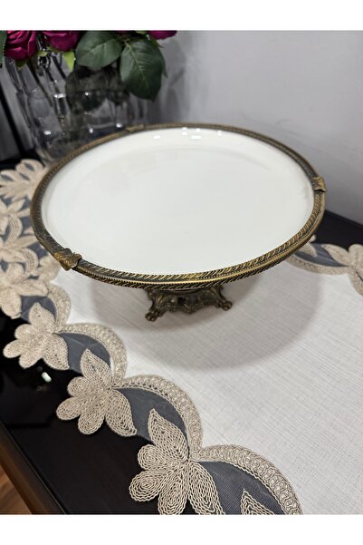 Santara Avangarde Porcelain Presentation Plate with Metal Legs and Edges 26 cm