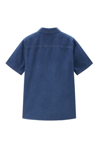 Giordano Men's Loose Fit Short Sleeve Button-Front Denim Shirt | Online Exclusive