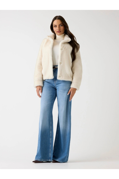 Guess Luna Women's White Fur W5Bl64W3920-G012