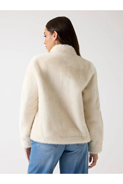 Guess Luna Women's White Fur W5Bl64W3920-G012