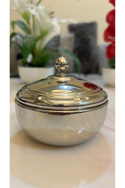 Palaces Small single dates - 2 pieces