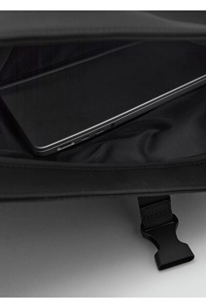 MANGO Man Kapaklı lastikli sırt çantası