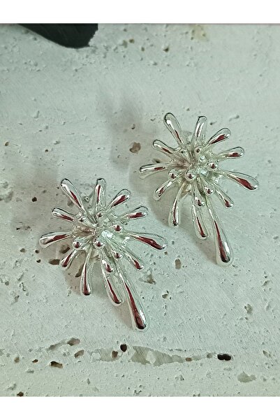 mos&more Silver Stylish Earrings