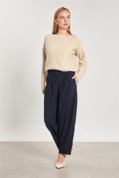 BARRELS AND OIL بنطلون نسائي مطوي بتصميم الجزر - أزرق داكن