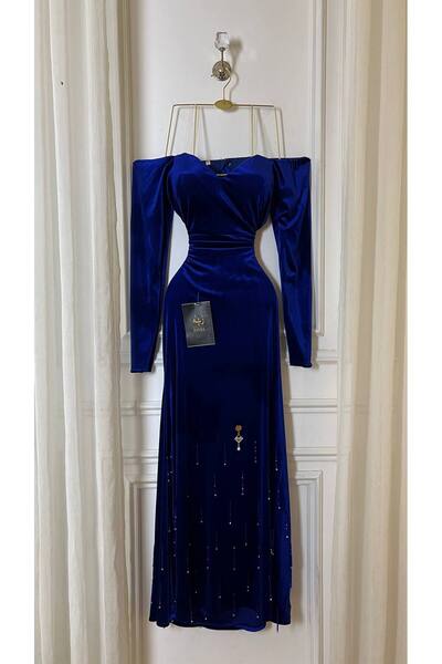 ZAYNAFashion velvet dress in indigo colors