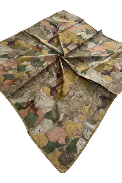 Butik وشاح حريري بنمط الباتيك