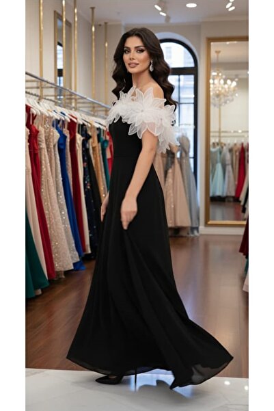 dantil evening dress