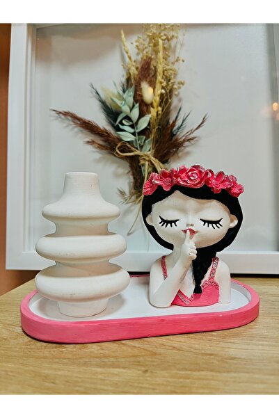 Defne Çiçekçi kız mumluk ve oval tabak