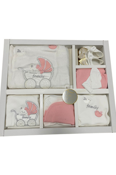 OEM Pink newborn set with Printed and Family text – 10 pieces made of soft cotton