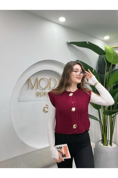 MODA BORSASI Women's Burgundy Gold Buttoned Double Pocket Knitted Vest