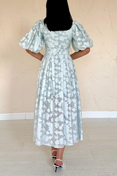 Pazarcan Menta színű íves ruha léggömb ujjakkal