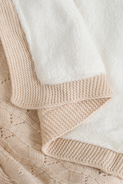 Koza Home Toffy Beige Fish Scale Knitted Baby Blanket 100X100