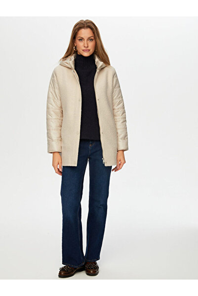 Faik Sönmez Bürümcük Garnili Kapüşonlu Kapitone Kaban W26KKB007