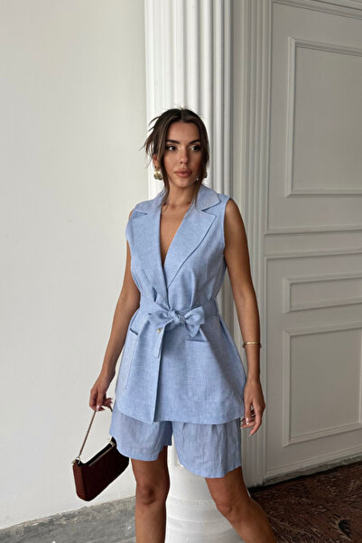 Queene Dreams Комплект от ленен жилетка и къси панталони - син