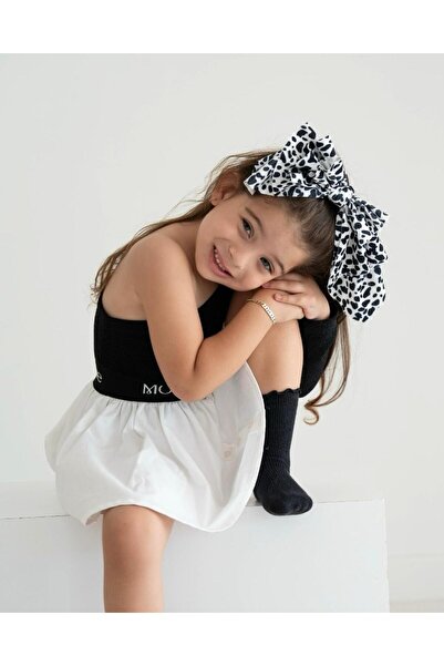 mon icone One-Shoulder Blouse and Flared Skirt Set (Black)