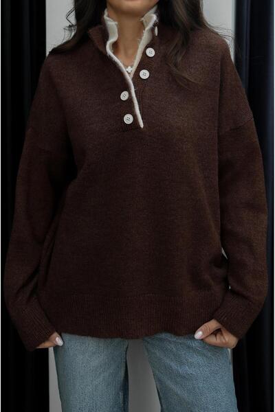 Havoş Brown Two-Patch Button Detailed Sweater