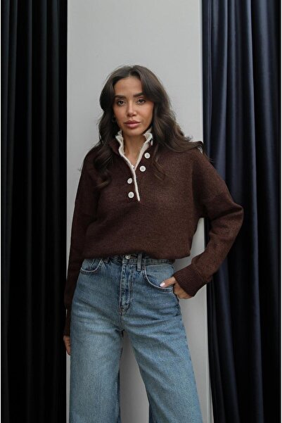 Havoş Brown Two-Patch Button Detailed Sweater