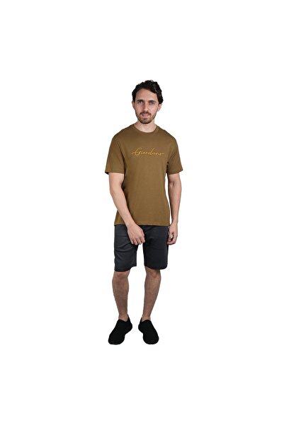 Giordano Men's Slim Fit Cotton Signature Print Tee