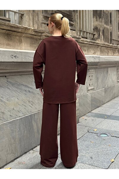 Tubik Women's Embroidery Detailed Pocketed Top and Bottom Set