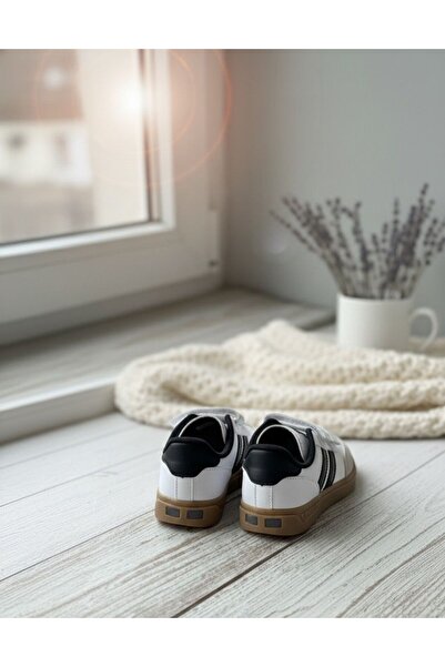 Slipcat Unisex Daily Lighted Children's Velcro Walking Running Sneaker Sports Shoes