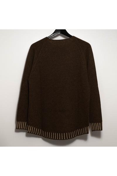 FASHION Wool, Viscose & Cashmere Blend Sweater with Contrast Details - Dark Maroon