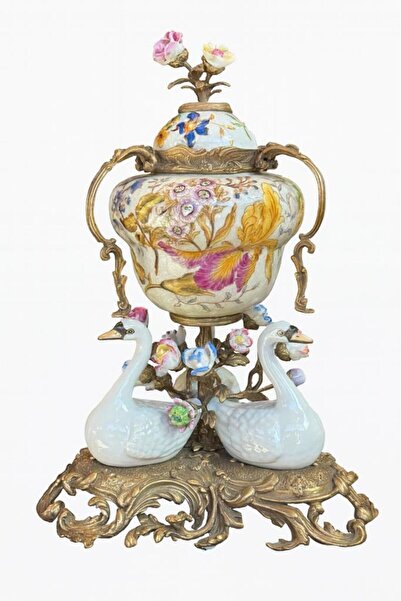 Mikasa Moor White Swan Dek Jar 25X38Cm