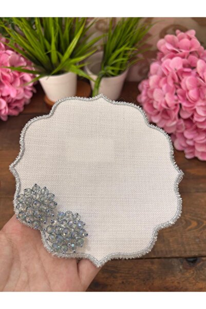 Bahar Home Blue Presentation Napkin with Double Brooch