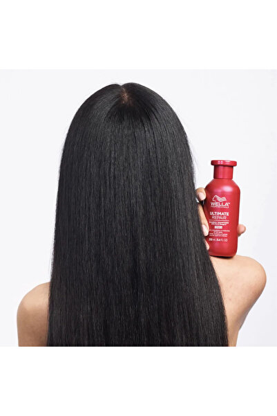 Wella Professionals Σαμπουάν Επανόρθωσης για Ταλαιπωρημένα Μαλλιά, Σαμπουάν Ultimate Repair Step 1, 250 ml