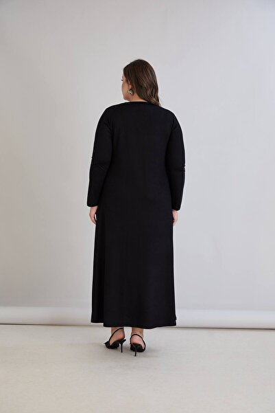 QUAWEAR Φόρεμα σε όλο το μήκος από χτενισμένο βαμβακερό ύφασμα με λεπτομέρεια από πέτρα με τύπωμα με στρογγυλή λαιμόκοψη